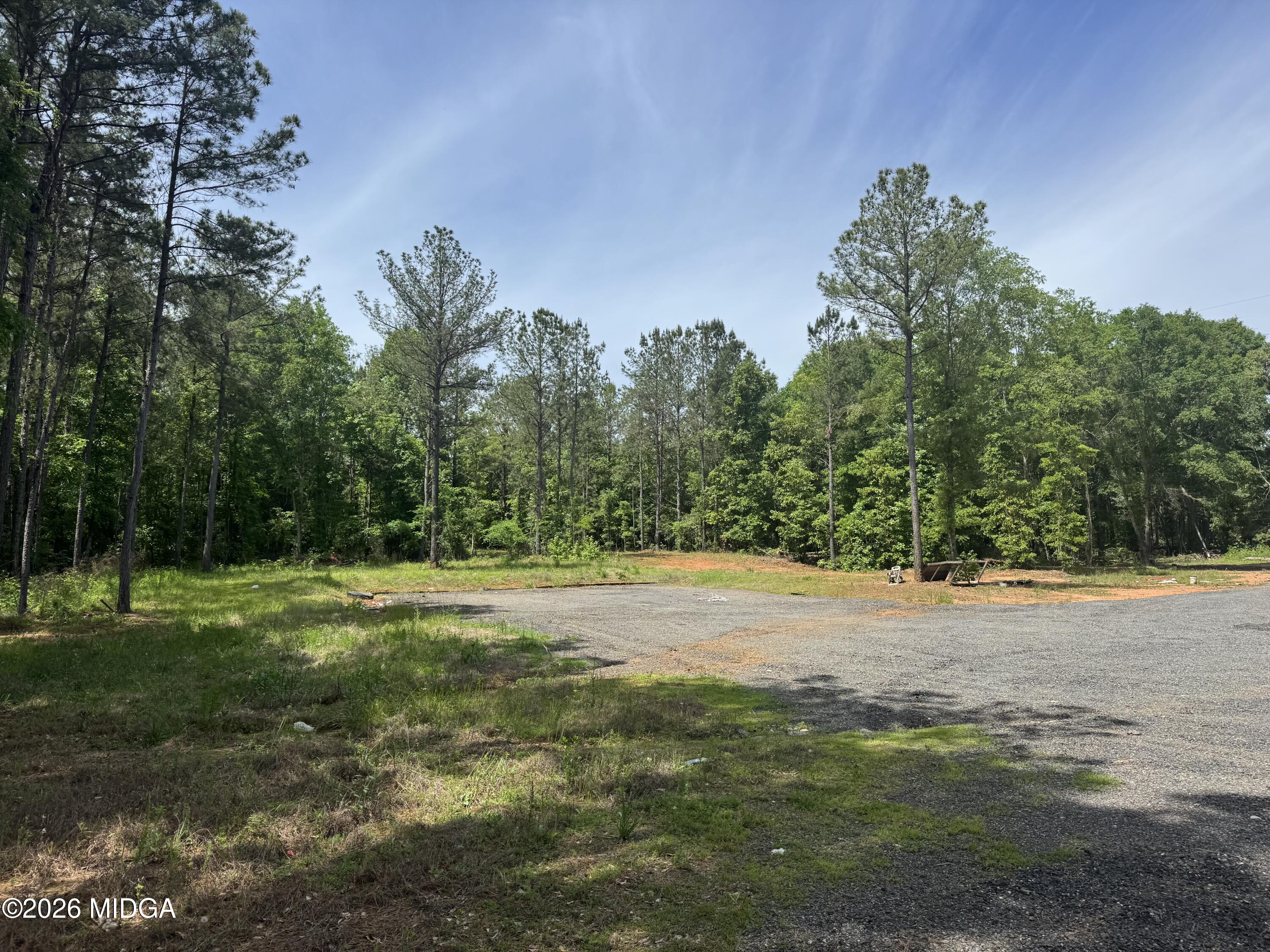 1079 S Highway 87