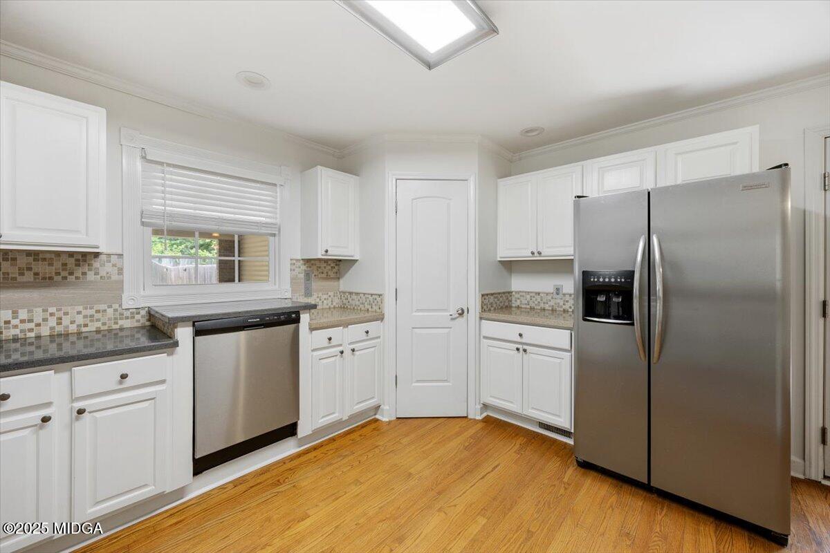 103 Loraine Forest Court