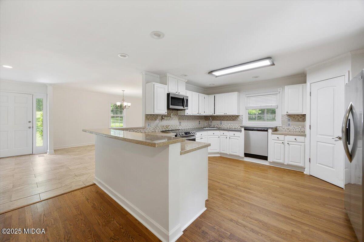 103 Loraine Forest Court