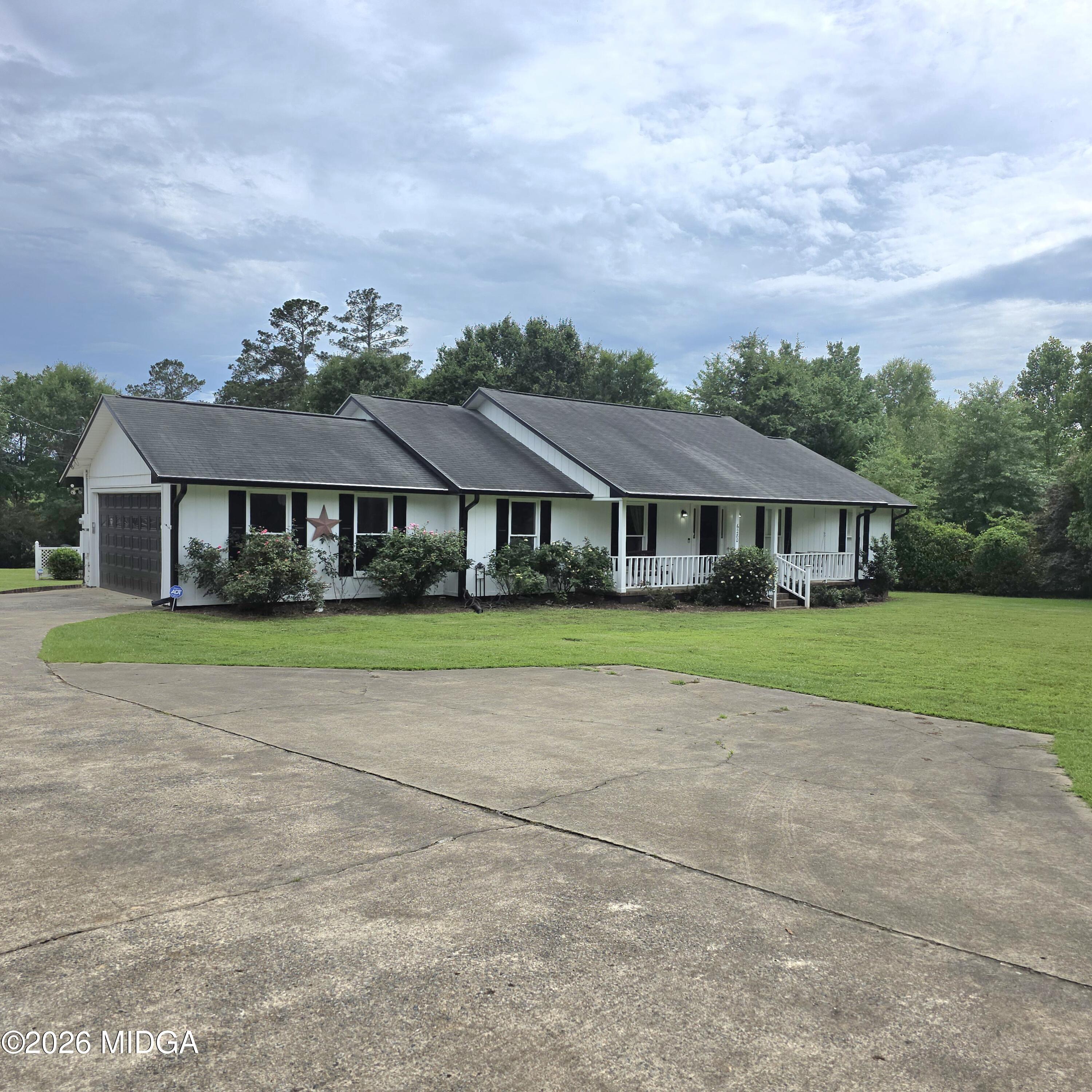 6280 Stapleton Road