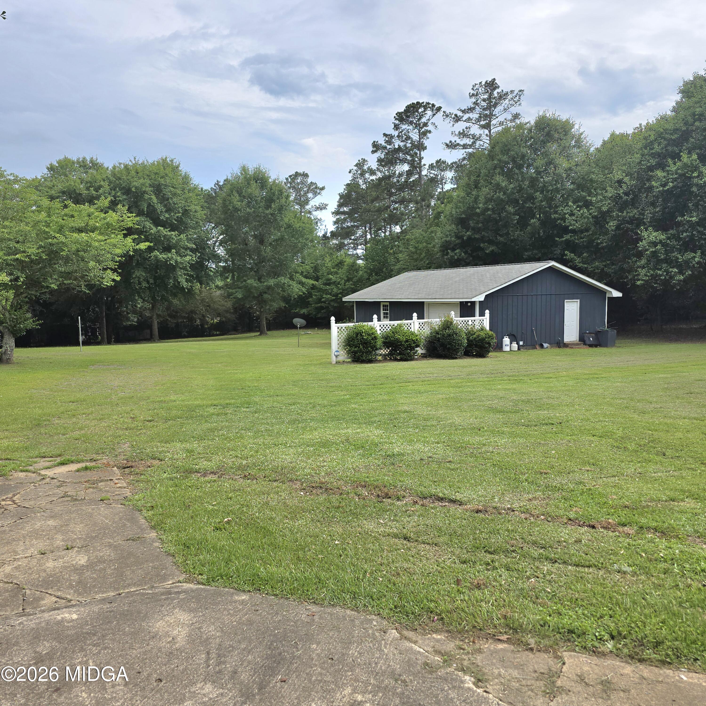 6280 Stapleton Road