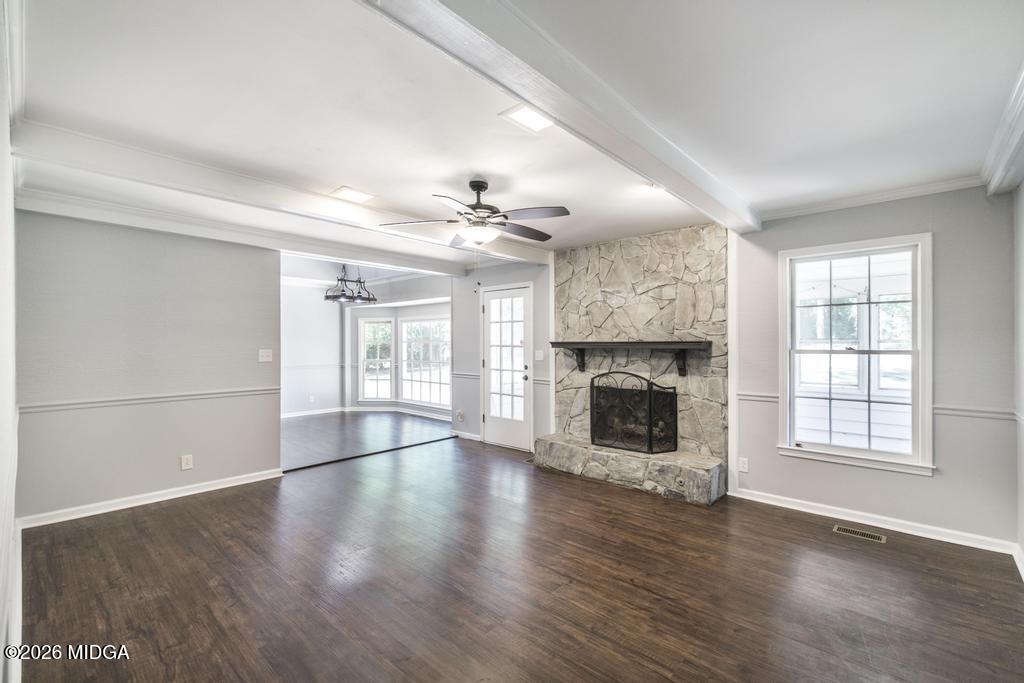 1428 Craddock Way
