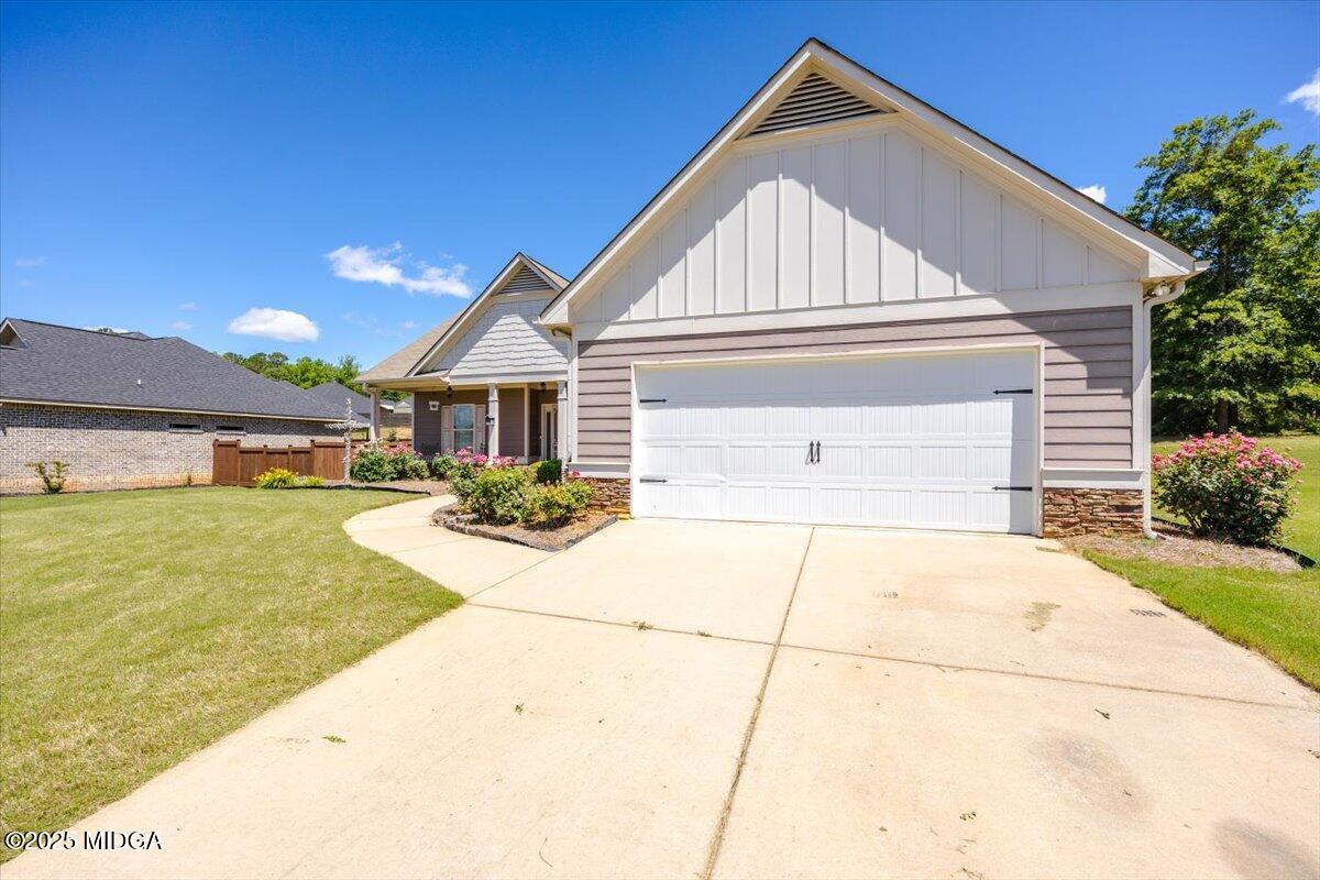 419 James Madison Drive
