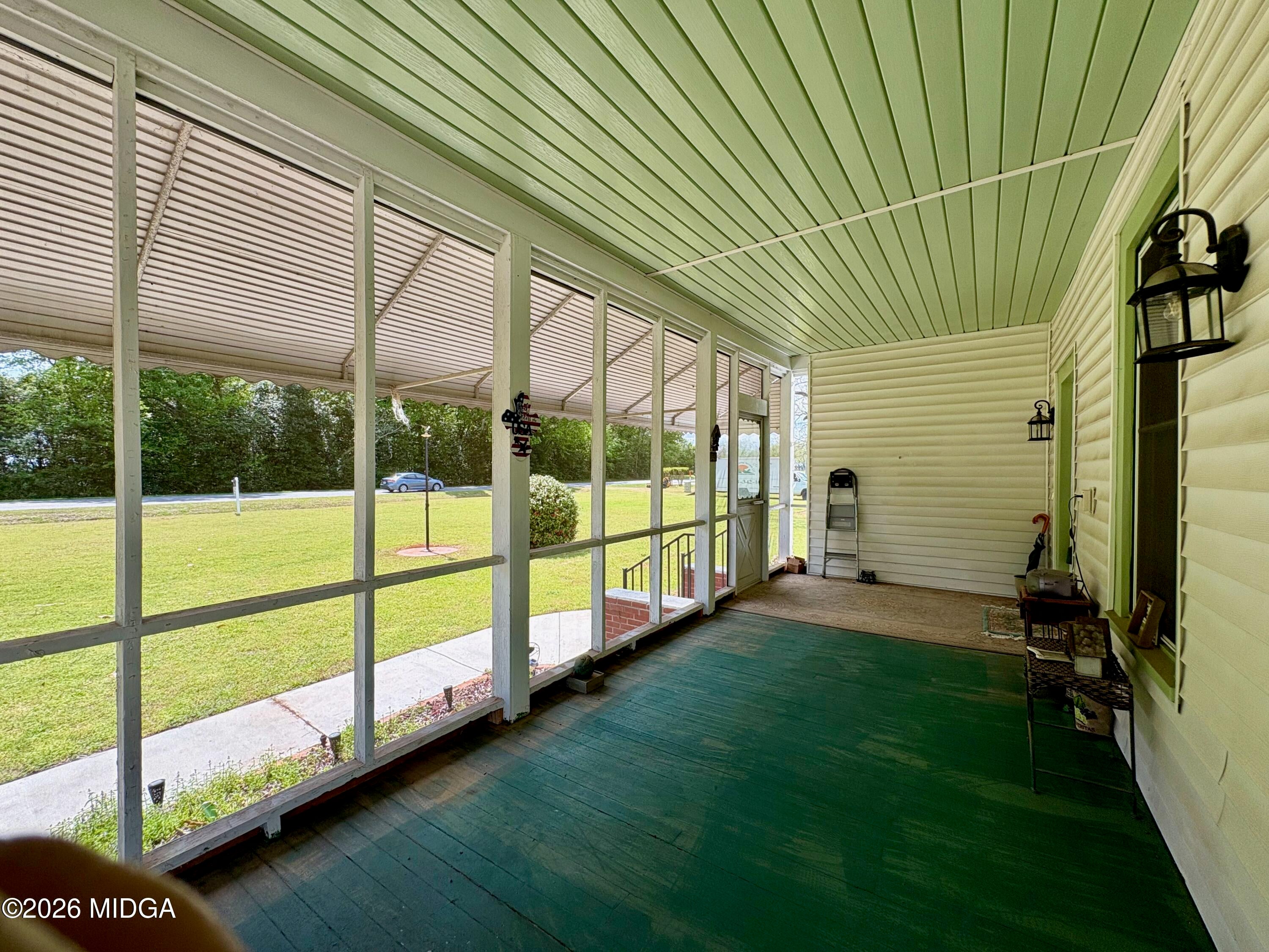 205 White Road