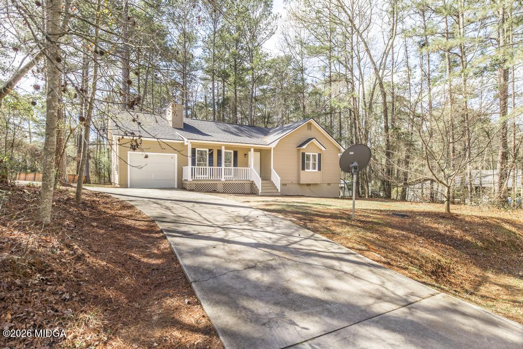 2009 Greentree Parkway