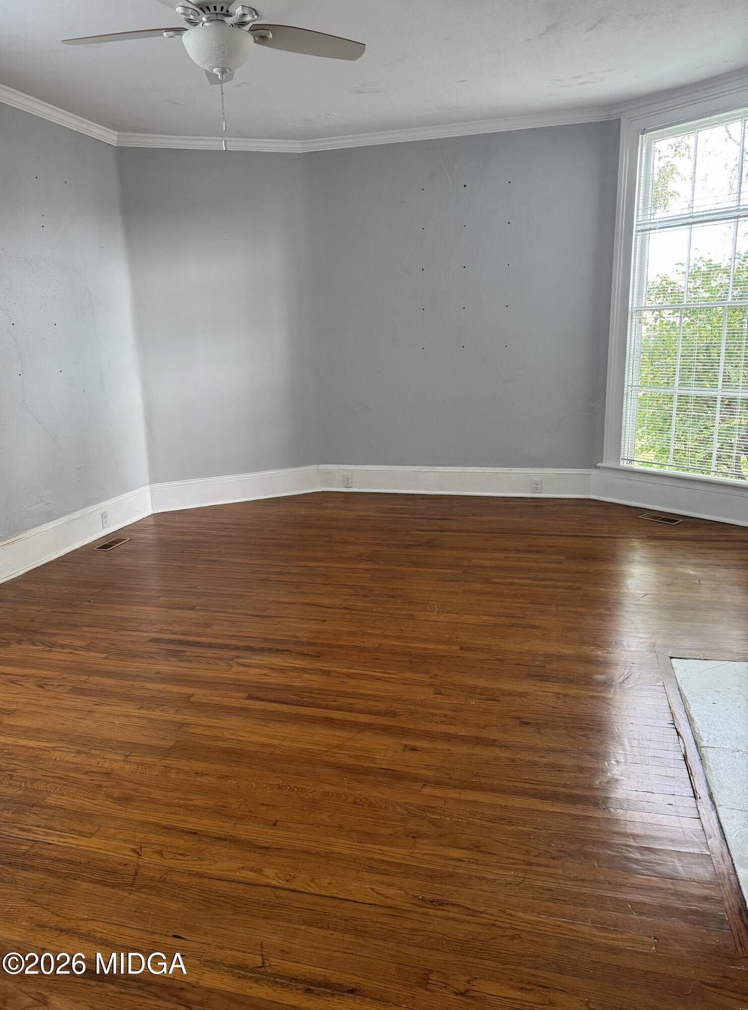 102 E Johnston Street