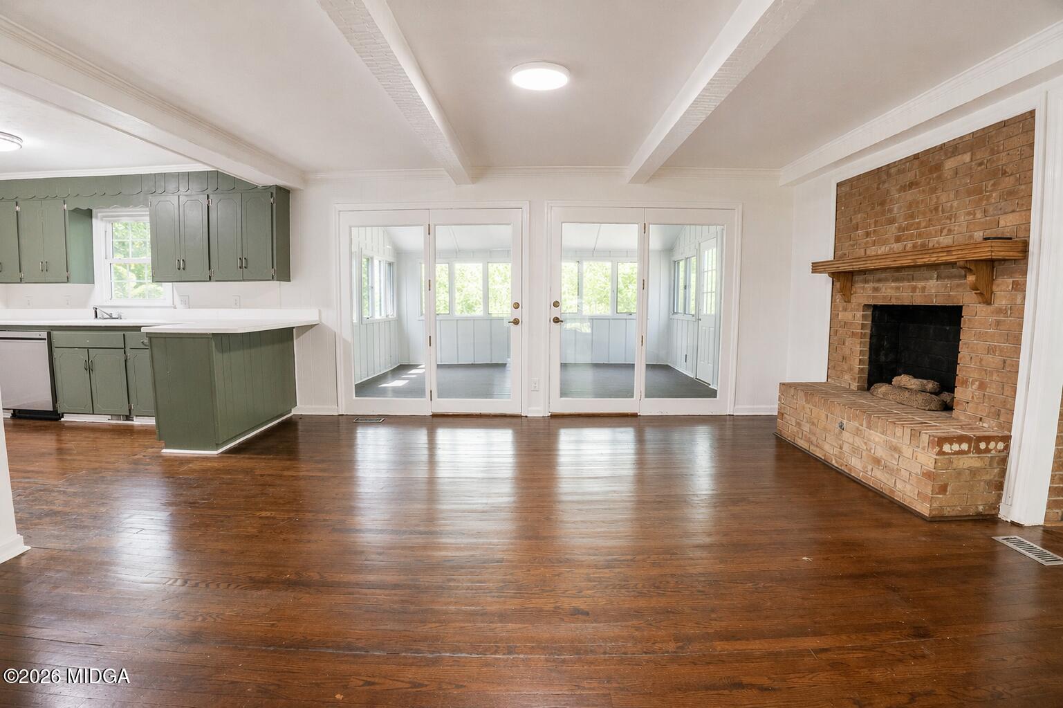 4811 Guerry Drive