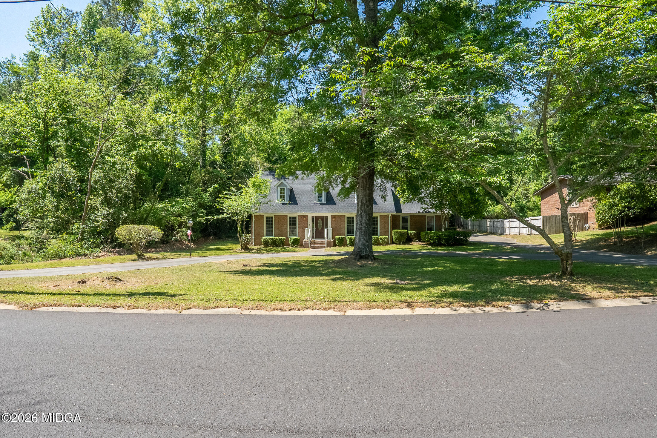 4811 Guerry Drive