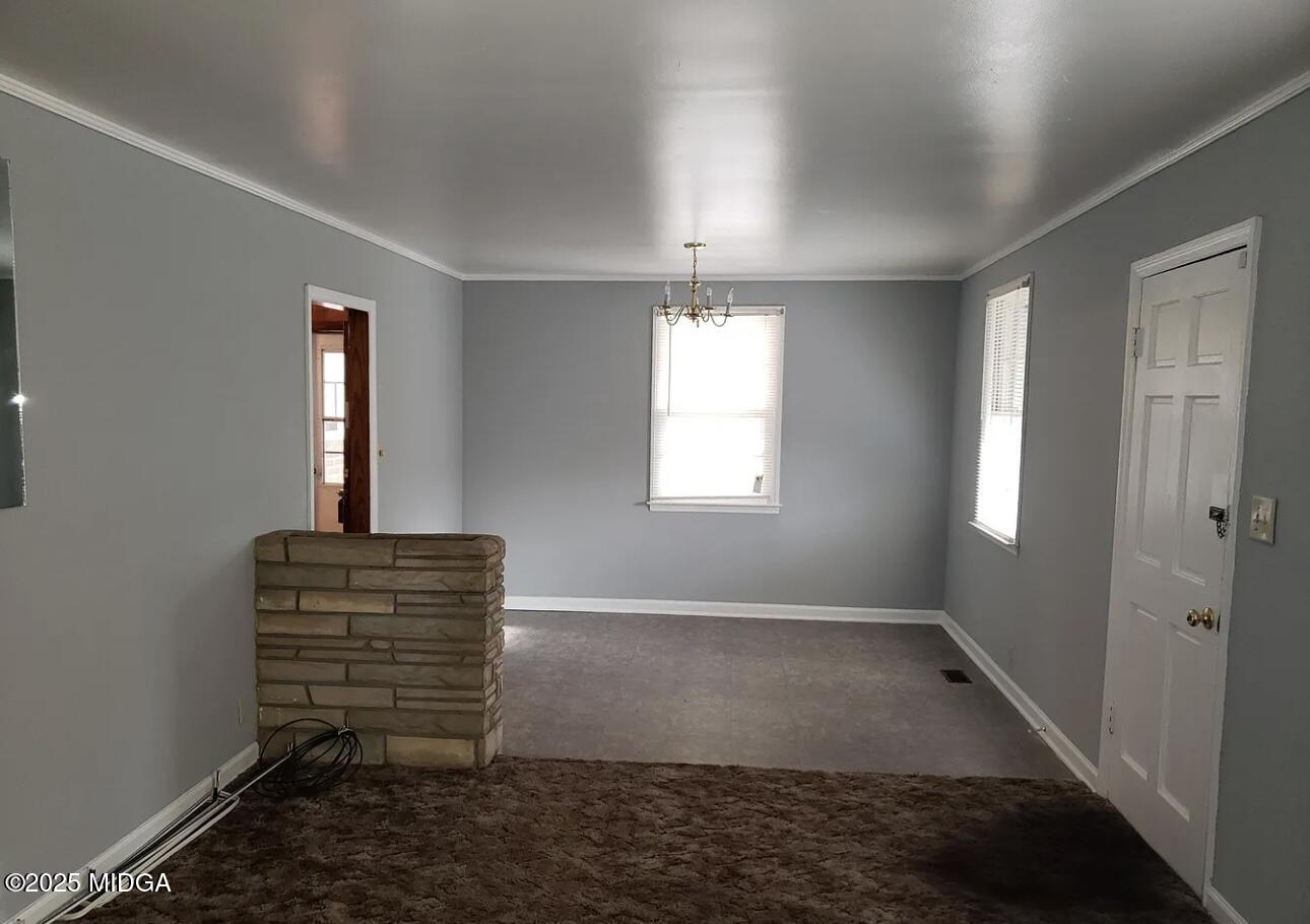2227 Robin Hood Road