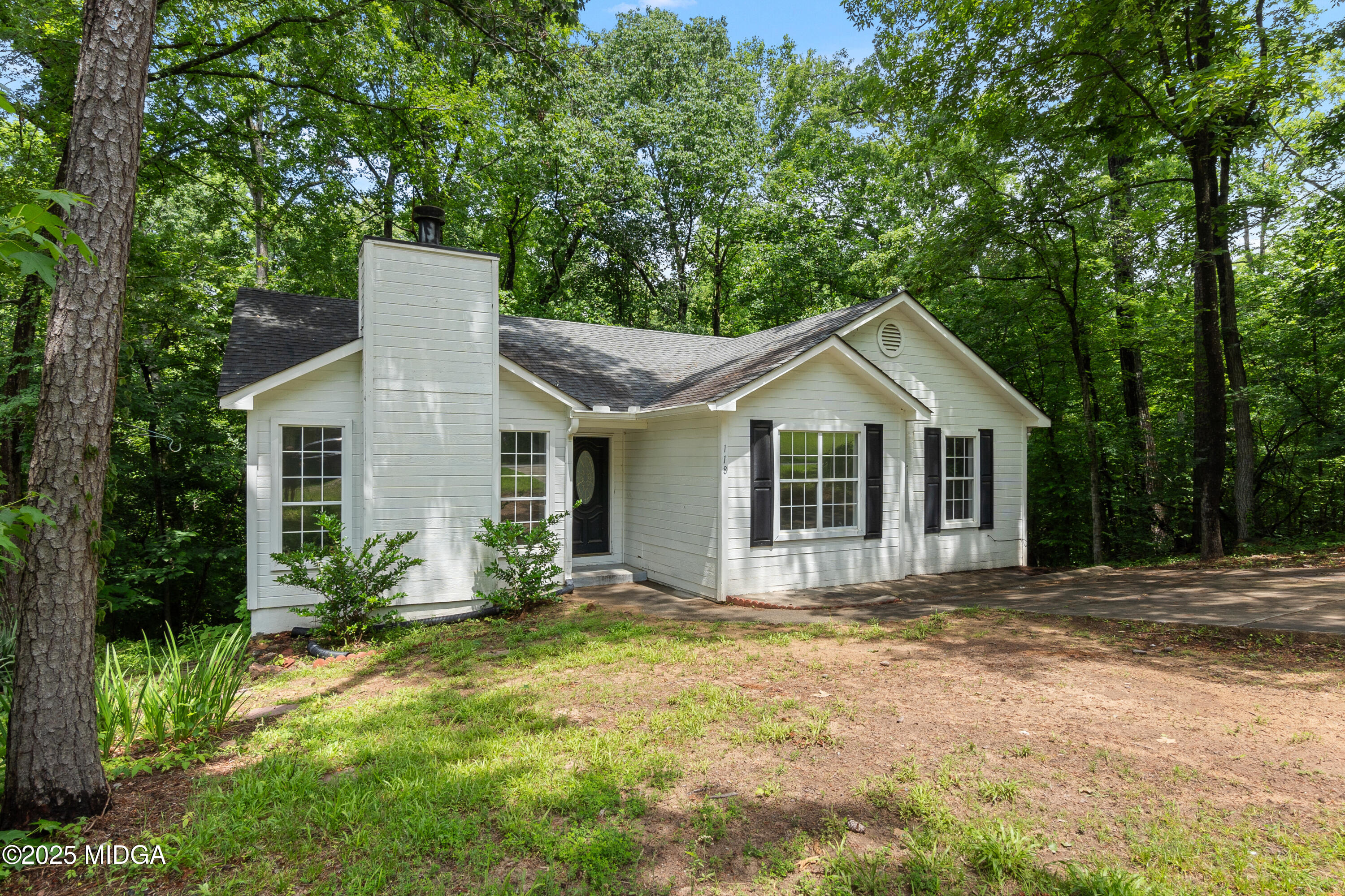 118 Greentree Parkway