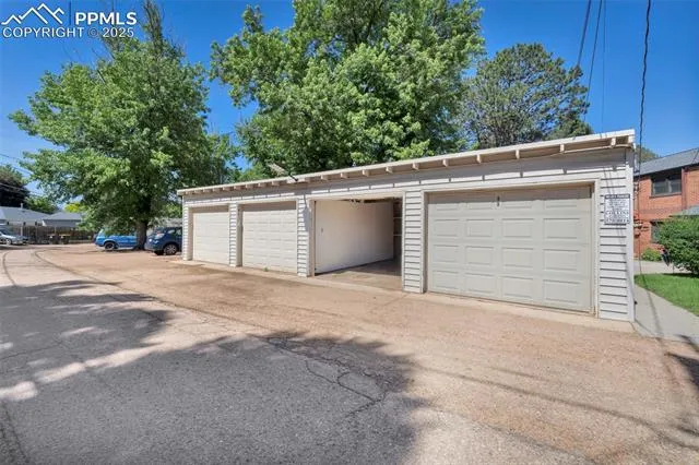 Colorado Springs, Colorado 80907, United States, 2 Bedrooms Bedrooms, ,1 BathroomBathrooms,Residential,Active,154024