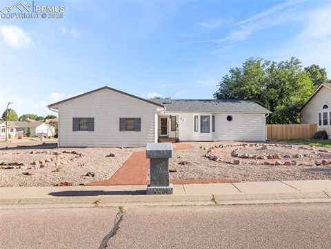 Photo of 47 Ironweed Drive, Pueblo, CO 81001 (MLS # 5271909)