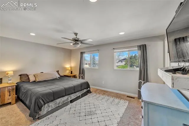 Colorado Springs, Colorado 80915, United States, 5 Bedrooms Bedrooms, ,3 BathroomsBathrooms,Residential,Active,119134