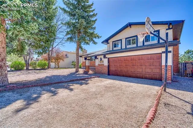 Colorado Springs, Colorado 80915, United States, 5 Bedrooms Bedrooms, ,3 BathroomsBathrooms,Residential,Active,119134