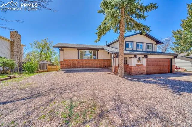 Colorado Springs, Colorado 80915, United States, 5 Bedrooms Bedrooms, ,3 BathroomsBathrooms,Residential,Active,119134