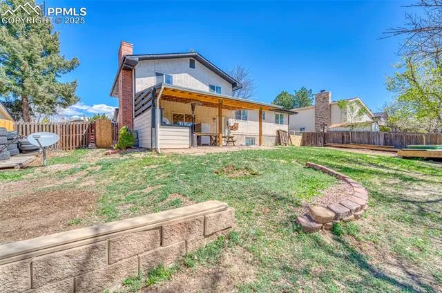 Colorado Springs, Colorado 80915, United States, 5 Bedrooms Bedrooms, ,3 BathroomsBathrooms,Residential,Active,119134