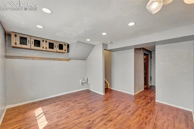 Colorado Springs, Colorado 80915, United States, 5 Bedrooms Bedrooms, ,3 BathroomsBathrooms,Residential,Active,119134