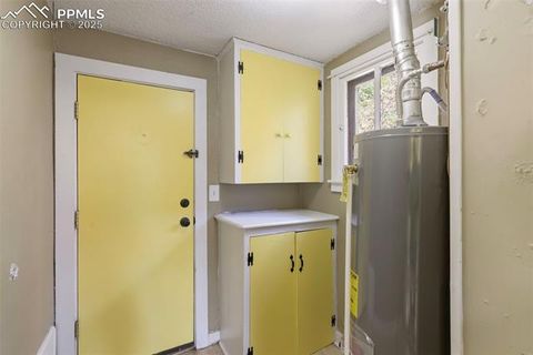 Tiny photo for 2002 Oak Way, Colorado Springs, CO 80906 (MLS # 5127144)