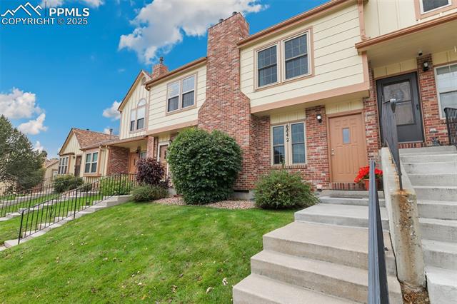 6842 Goldcrest Court