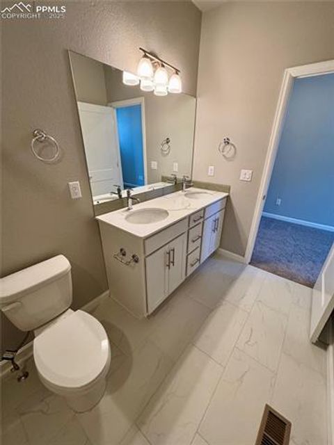 Tiny photo for 718 Belleza View, Colorado Springs, CO 80907 (MLS # 2364615)