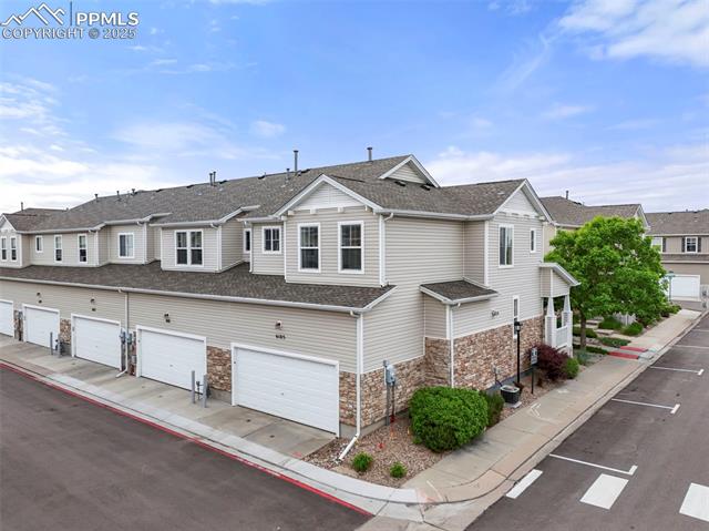 6105 New Colt Grove