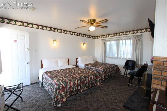 1231 Royal Gorge Boulevard