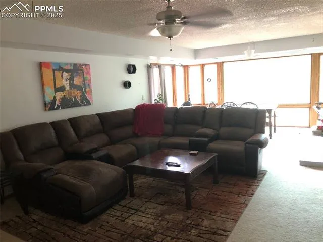 Colorado Springs, Colorado 80903, United States, 3 Bedrooms Bedrooms, ,2 BathroomsBathrooms,Residential,Active,194484