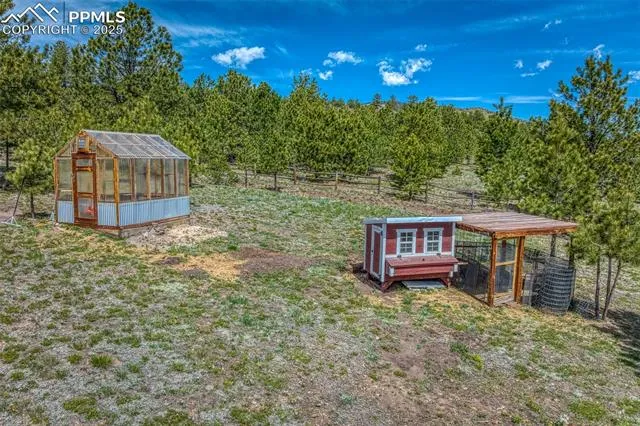 Canon City, Colorado 81212, United States, 4 Bedrooms Bedrooms, ,3 BathroomsBathrooms,Residential,Active,89371