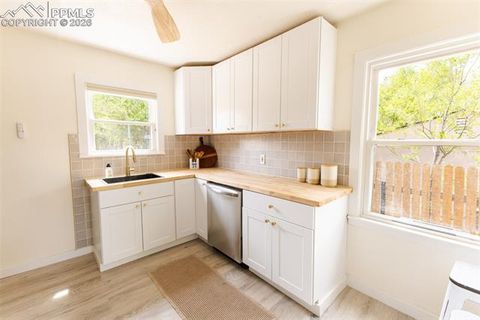 Tiny photo for 731 E Vermijo Avenue, Colorado Springs, CO 80903 (MLS # 3204440)
