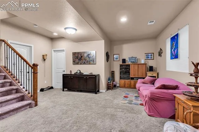 Colorado Springs, Colorado 80905, United States, 4 Bedrooms Bedrooms, ,3 BathroomsBathrooms,Residential,Active,257667