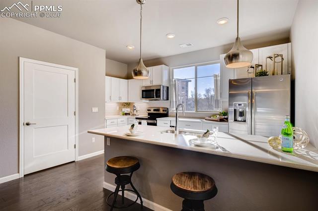 50 Cheyenne Boulevard