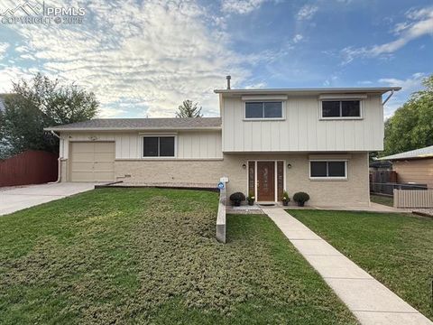 Photo of 1519 Saratoga Drive, Colorado Springs, CO 80910 (MLS # 5881707)