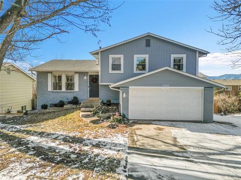 Tiny photo for 6060 Tuckerman Lane, Colorado Springs, CO 80918 (MLS # 4077084)
