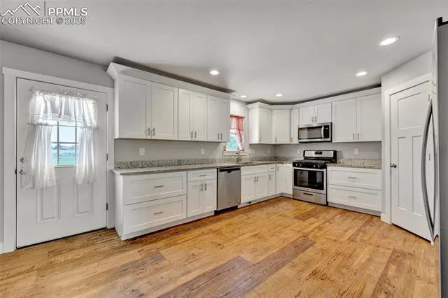 Pueblo, Colorado 81007, United States, 3 Bedrooms Bedrooms, ,2 BathroomsBathrooms,Residential,Active,144148