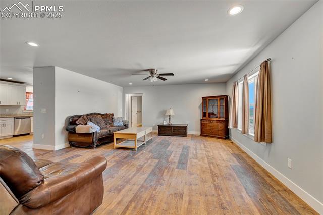 390 E Longmont Drive