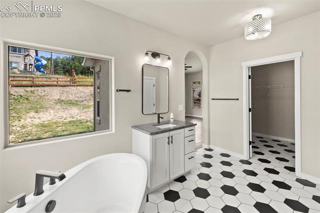 16445 Mountain Glory Drive