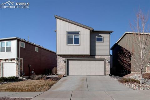 864 Endeavor Way Colorado Springs CO 80915
