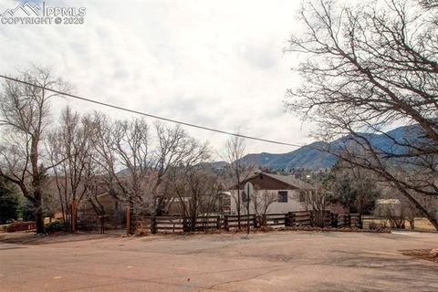 Tiny photo for 114 Via Linda Vista, Manitou Springs, CO 80829 (MLS # 1560131)