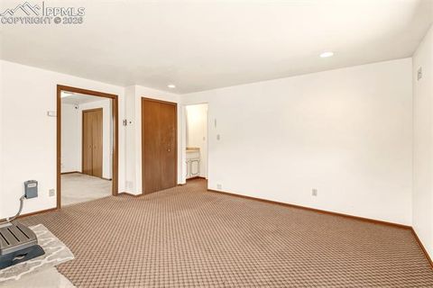 Tiny photo for 114 Via Linda Vista, Manitou Springs, CO 80829 (MLS # 1560131)