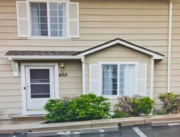 MLS: R11658304