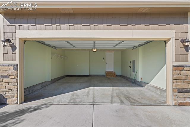 956 Bidwell Drive