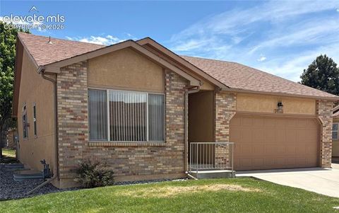 Photo of 3685 Abbey Heights, Colorado Springs, CO 80917 (MLS # 6837117)