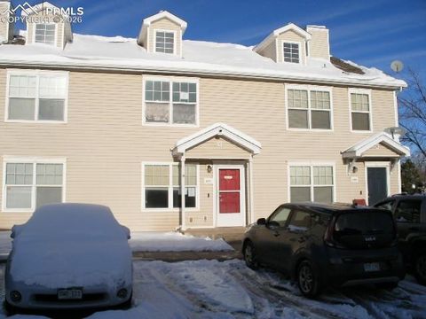 Photo of 4810 Hobkirks Point, Colorado Springs, CO 80906 (MLS # 1010841)