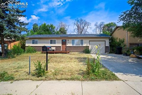 Photo of 3658 Darkwood Place, Colorado Springs, CO 80910 (MLS # 1011859) Photo of 3658 Darkwood Place, Colorado Springs, CO 80910 (MLS # 1011859)