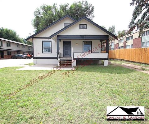 Photo of 301 E Arvada Street, Colorado Springs, CO 80905 (MLS # R13951481)