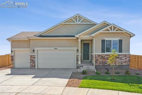 Photo of 3302 Bella Notte Drive, Pueblo, CO 81001 (MLS # 4648995)
