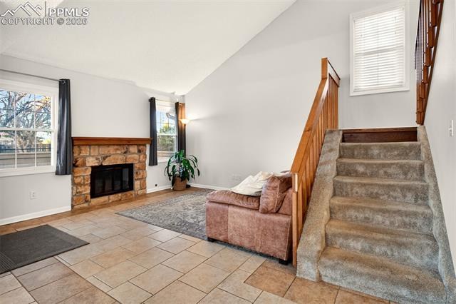 6163 LITTLE PINE Circle