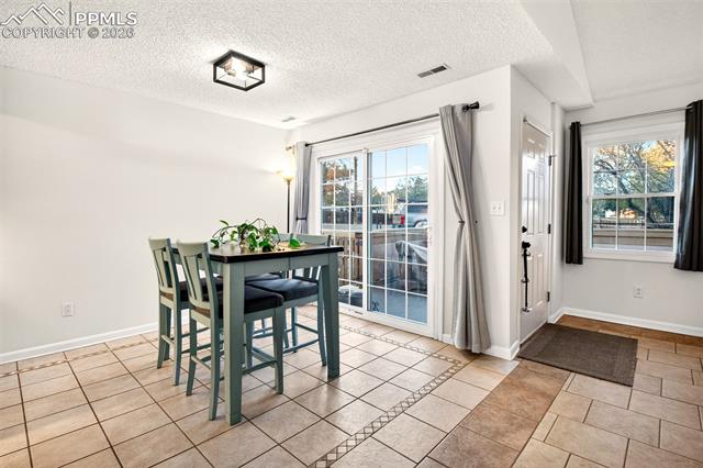 6163 LITTLE PINE Circle