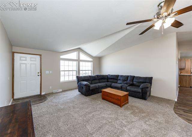 9431 Avenida Hermosa View