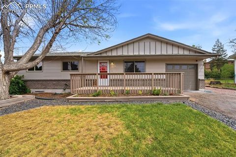 Photo of 2938 Del Mar Circle, Colorado Springs, CO 80910 (MLS # 1829948)